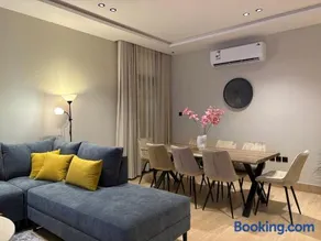 Vera 2 Apartment شقه أنيقه بالخبر بثلاث غرف نوم وصاله تتسع ل 6 اشخاص - Image 3