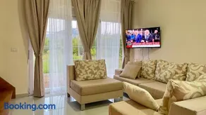 DreamStay Lezha - Villa - Image 5