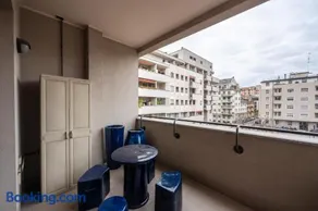 Tolstoi Apartment - Image 5
