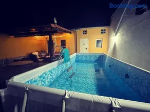 Casa El Arrabal, casa con chimenea, piscina y patio - Image 2