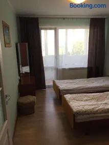 Sunlight Apartment - Image 2