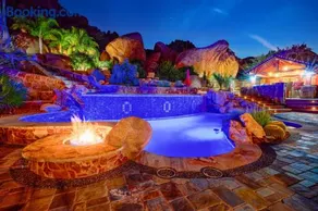 Castle On Black Mountain breathtaking panoramic views and outdoor entertainment - Image 2