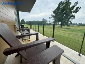 Porches at Ole Brook - Image 2
