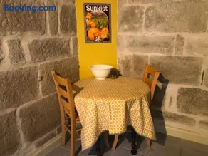 Charming one bedroom apartment in Brive center - Image 3