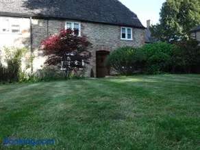 2 Vicarage Lane - Image 2