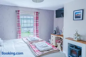 The Cock Hotel - Image 4