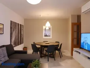 Apartamento con Terraza a 5 min playa - Image 3