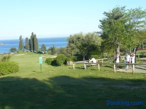 Cap Esterel place des pecheurs - Image 3