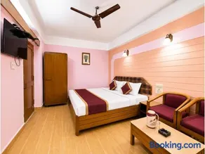 Hotel Radha - The Royal Palace Near Naini Lake & Mall Road Nainital Retreat ! Elegant Rooms Family-Friendly Stay, with Restaurant, Free Wi-Fi & 24x7 Hospitality - Image 2
