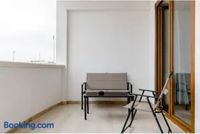 Manfredi Sea Room - Image 2