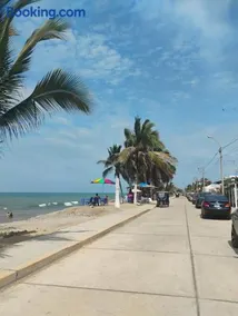 Vista Palmeras - Image 2