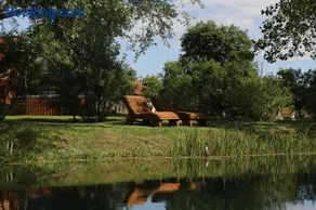 Riverside Apartments - Image 2
