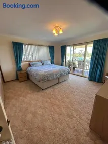 Narooma/Dalmeny Fishermens Lodge Unit 2 - Image 5