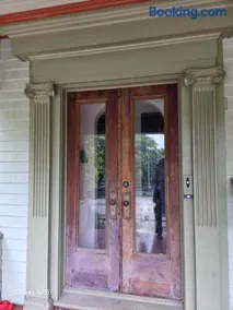 A Private Suite 15 min from Manhattan - Image 2