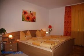 Kurpark Domizil - Image 1