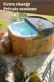 Boutique Wine and Wellness Retreat - Wine Residence Kerman - Image 1