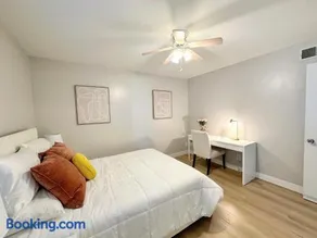 Relaxing 3-room Apartment with yard pool, Near Santana Row-No Party- - Image 4
