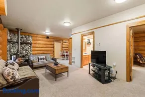 Bear Ridge Cabin - Pacific Retreats - Image 3