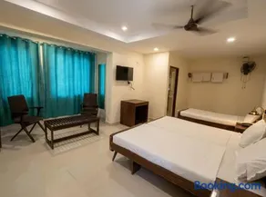 HOTEL KURINJI , Unit of Kurinji Villa Tourist Home - Image 2