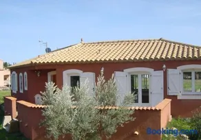 Villa in Homps with pool - Image 2