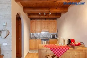 Macrillo Guest House - Image 2