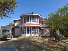 Heritage Holiday Home - Image 1