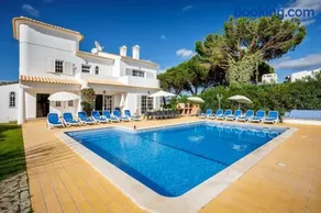 7 Bedroom Private Villa Tenazinha II, with pool - Image 1