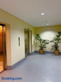 Shell Residences MOA Prime - Paul - Image 3