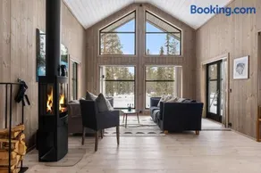 TH2124- Spacious ski-in out cabin in Trysilfjell with 5 bedrooms - Image 2