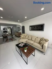 Casa Belle 3br W Pool & Bbq 10 Mins To Beach - Image 5
