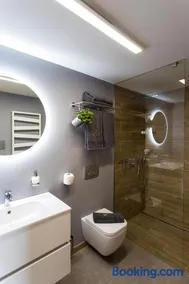 Szarvashegy Panoráma Apartman - Image 1