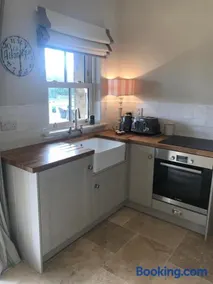 The Little House - Image 5