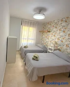 Beatiful and full-equipped flat in the city center - Image 2