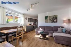 Ferienwohnung Alpenglück - Image 1