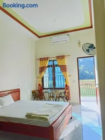 Nhà Nghỉ Việt Hùng - Image 1