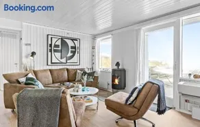 Two-Bedroom Holiday Home In Pandrup - Image 3