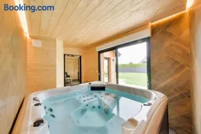 Le chalet aux portes du pays d Auge - Image 1