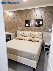 Maria House - Image 2