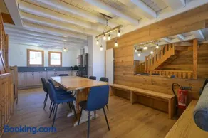 Lesetoilesdelaplagne Chalet 17 - Image 4