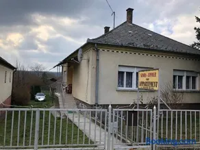 Napsugár Vendégház - Image 1
