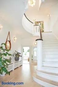 Stor palævilla ved skov - Image 3