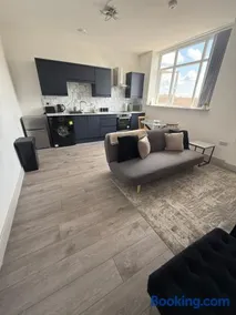 Blissful Snug Haven in Desborough - Image 4