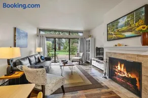 Ground Floor 2 bed Condo at Jacob's Landing - Image 1