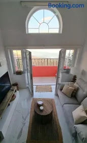 New beachfront duplex - sleeps up to 4 - Image 3