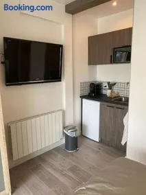 Beau studio neuf et équipé - Image 3