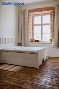 PunaneLoss - Avar korter Viljandi südames - Image 2