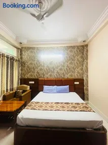 Hotel Natraj Palace - Image 3