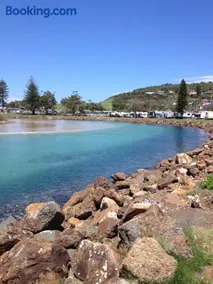 Oceanview, 6 Stewart Street - Image 2