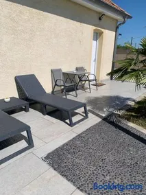 Studio indépendant avec piscine et jardin - Image 3