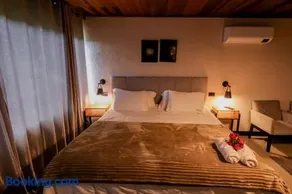Varshana Hotel - Image 5